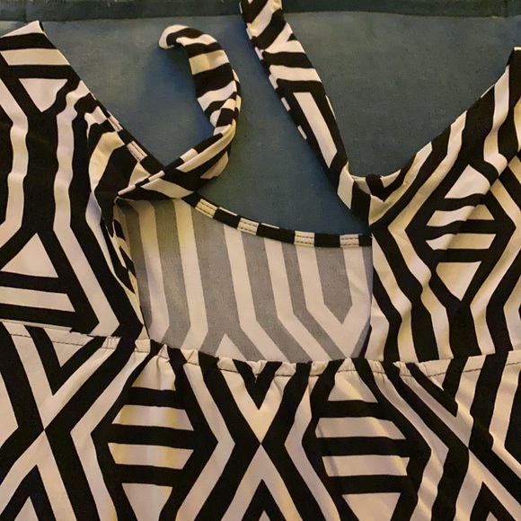 INC International Concepts Work Dress Top: Black, White, and Pink stripe design - Picture 6 of 10